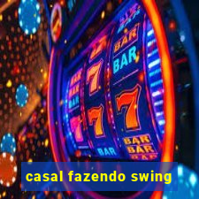 casal fazendo swing